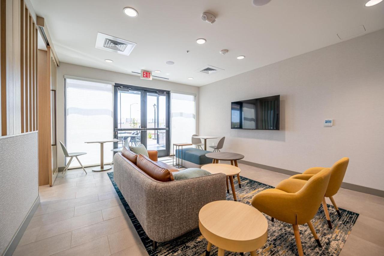 Towneplace Suites By Marriott Las Vegas North I-15 Dış mekan fotoğraf