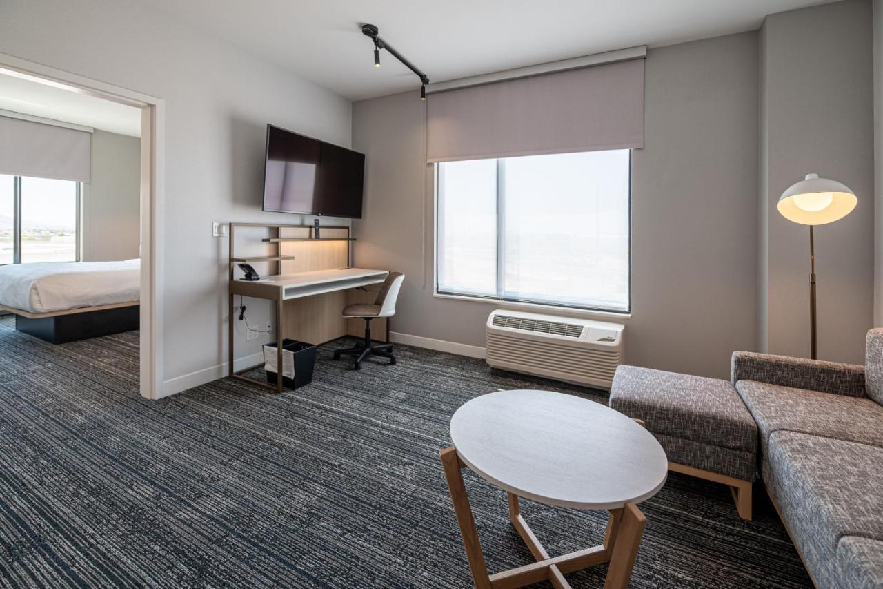 Towneplace Suites By Marriott Las Vegas North I-15 Dış mekan fotoğraf